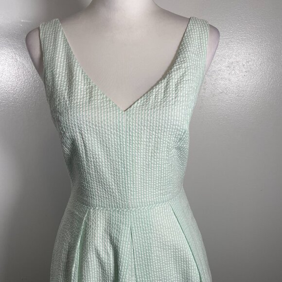 J. CREW A Line Dress Sz 0 Green White Seersucker Pleated Sleeveless Back Zip - Picture 3 of 16